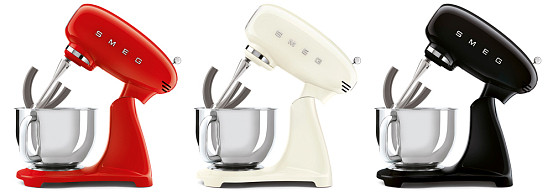 Планетарный миксер Smeg SMF03RDEU