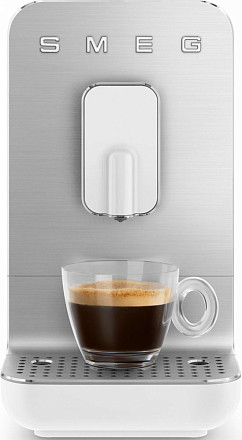 Автоматическая кофемашина Smeg BCC11WHMEU