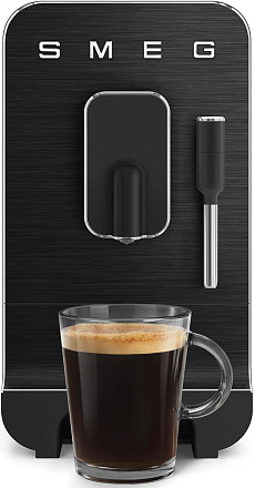 Кофемашина Smeg BCC02FBMEU автоматическая