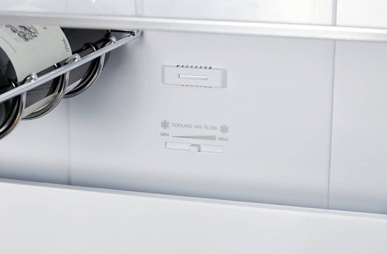 Холодильник Korting KNFC 62370 W