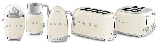 Электрический чайник Smeg KLF04CREU