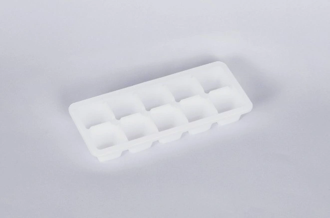 Холодильник Korting KNFC 62370 XN