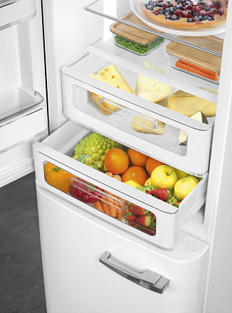 Холодильник Smeg FAB32LWH5