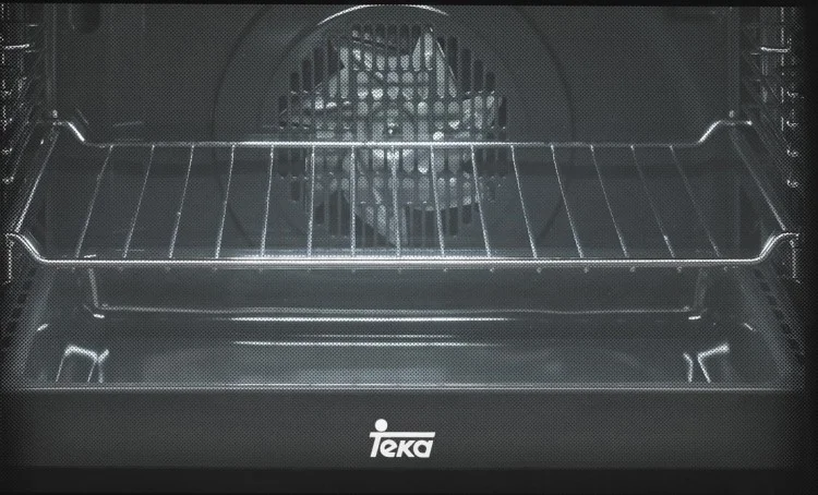 Духовой шкаф Teka HE 725 STAINLESS STEEL