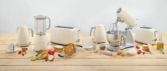 Тостер Smeg TSF02CREU