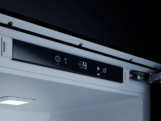 Холодильник Kuppersbusch FK 8840.1i встраиваемый